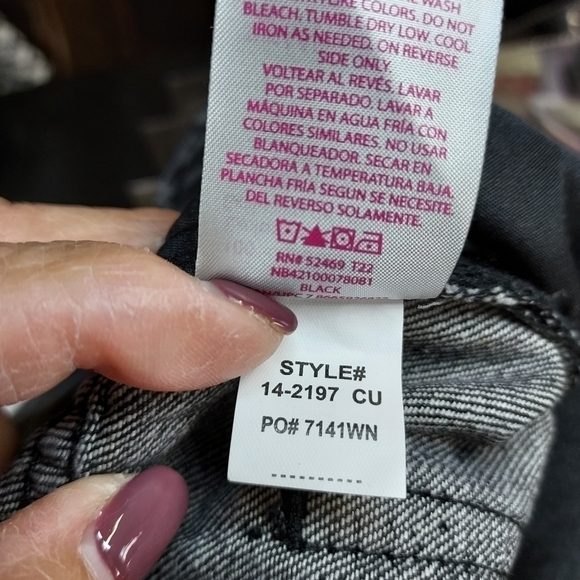 No Boundaries NWT 7 JR black jeans patches - Picture 5 of 12